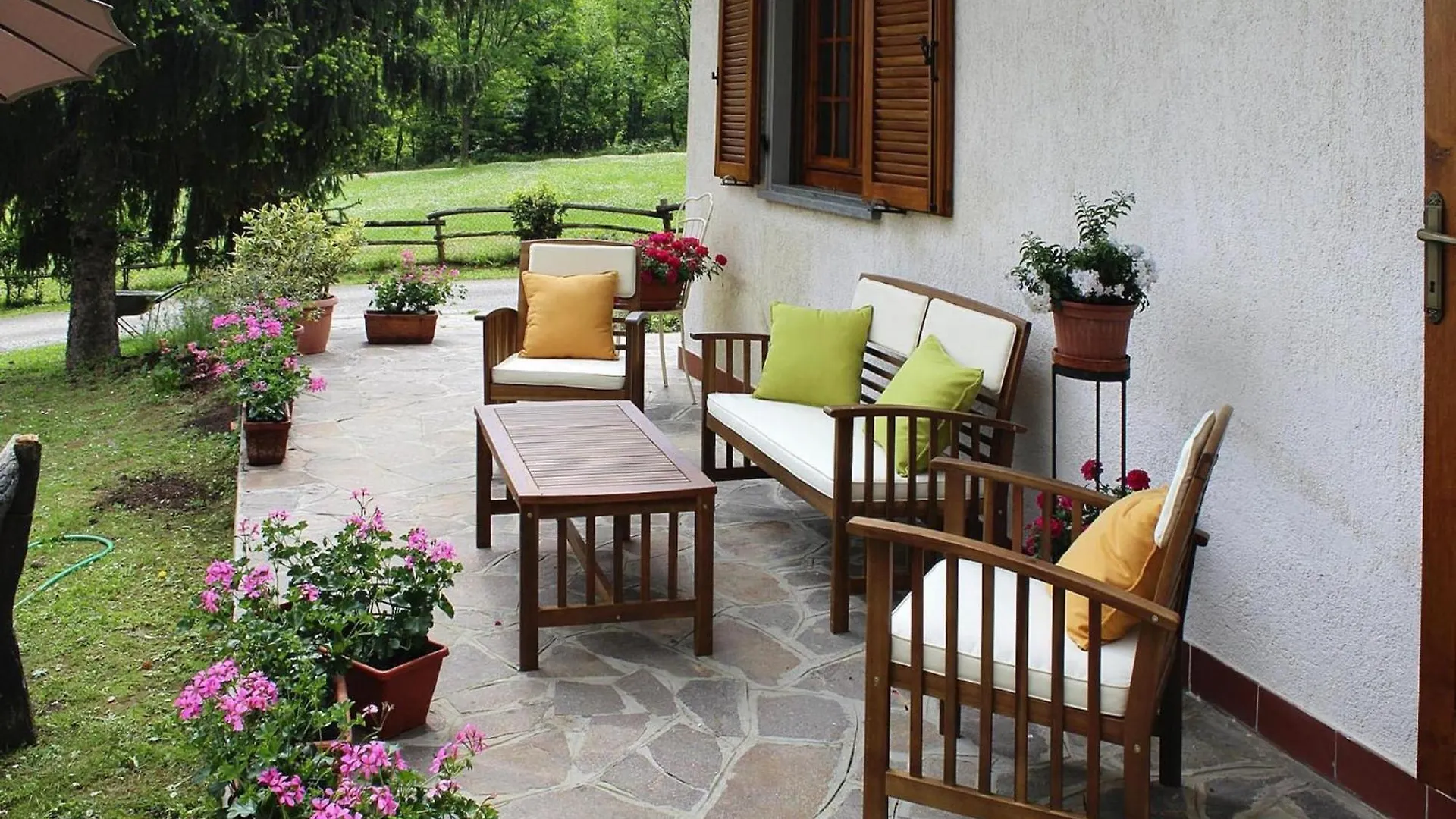 Beautiful Holiday Home Casa Vado With Above Ground Pool In Camaiore 0*,